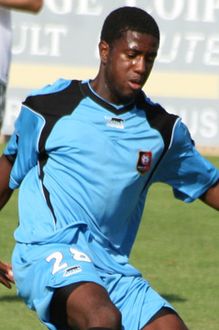 Arnold Mvuemba