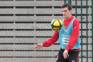 Concours : Romain Danzé vous offre un ballon Puma de la Ligue 1