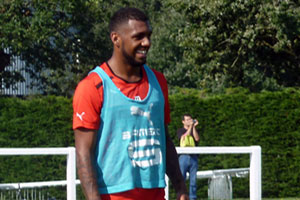 Makoun est là, M'vila aussi