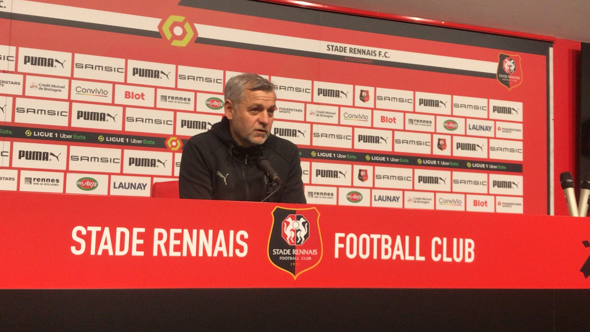 Bruno Genesio sur Emiliano Martinez : « Je n’ai pas trop apprécié son comportement »