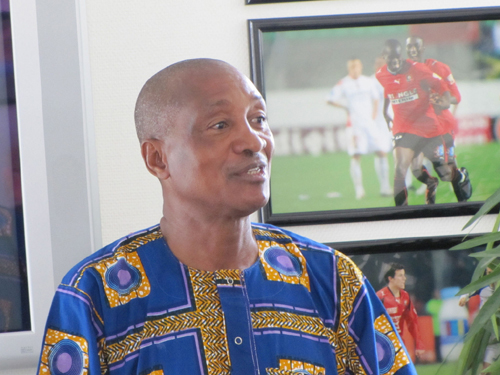 Laurent Pokou en visite au centre de formation