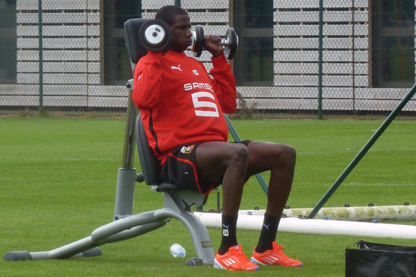 Kadir forfait, Doucouré de retour dans le groupe