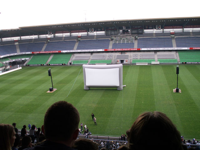 Vidéo : ambiance Route de Lorient pour la victoire des Bleus !