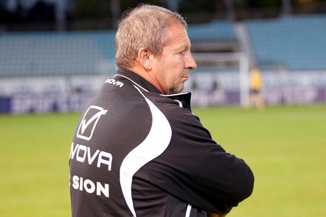 Rolland Courbis arrive au Stade rennais