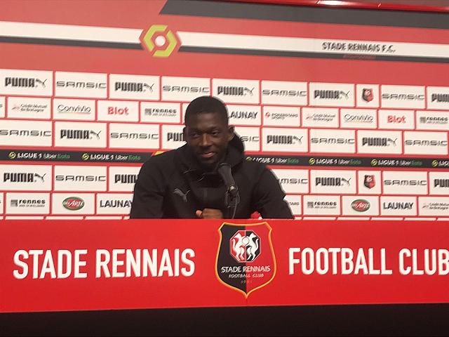 Stade rennais - Dynamo Kiev : Hamari Traoré revient sur sa discussion avec Désiré Doué