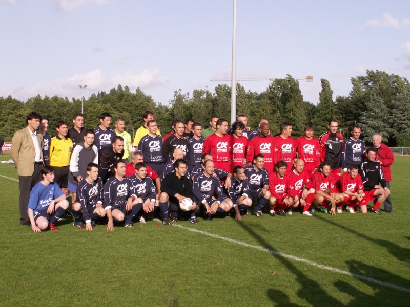 Match de charité : des anciens joueurs rennais jouent pour ELA, mercredi