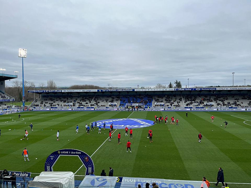 Auxerre - Stade rennais : Rennes ramène poussivement un point