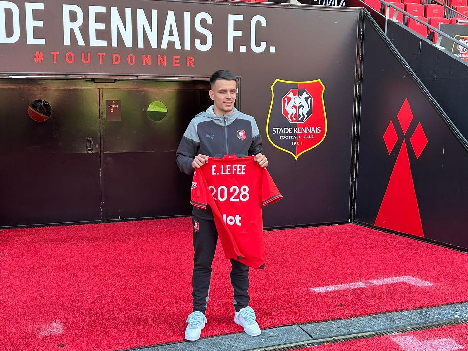 Enzo Le Fée : « Quand je viens ici, c'est pour battre les records avec le Stade rennais »