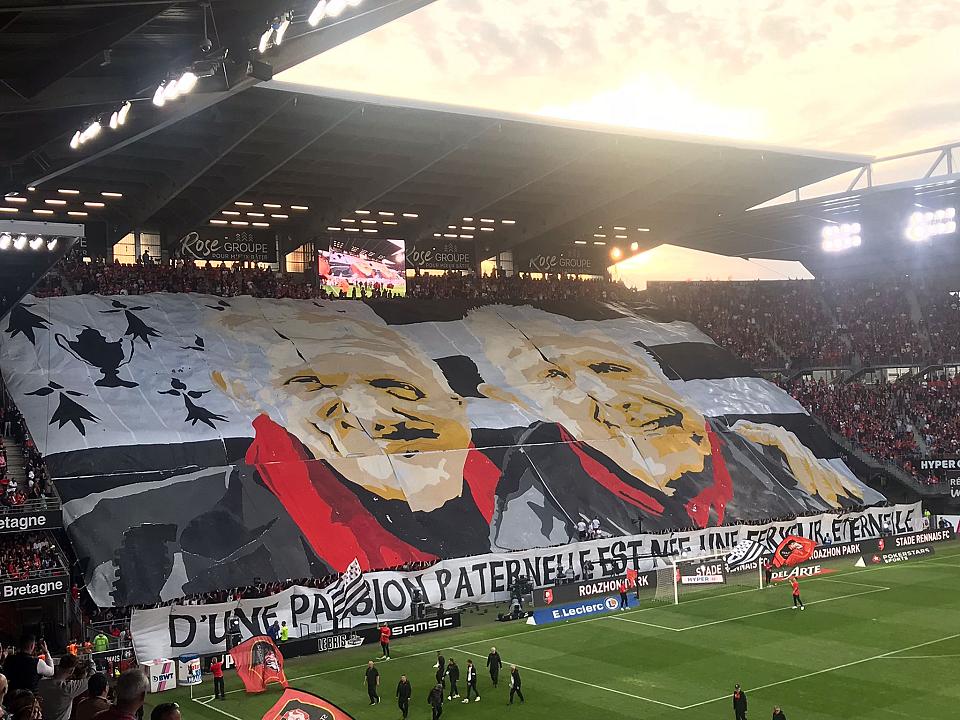 Stade rennais - Marseille : l'incroyable tifo du RCK en l'honneur de la famille Pinault 