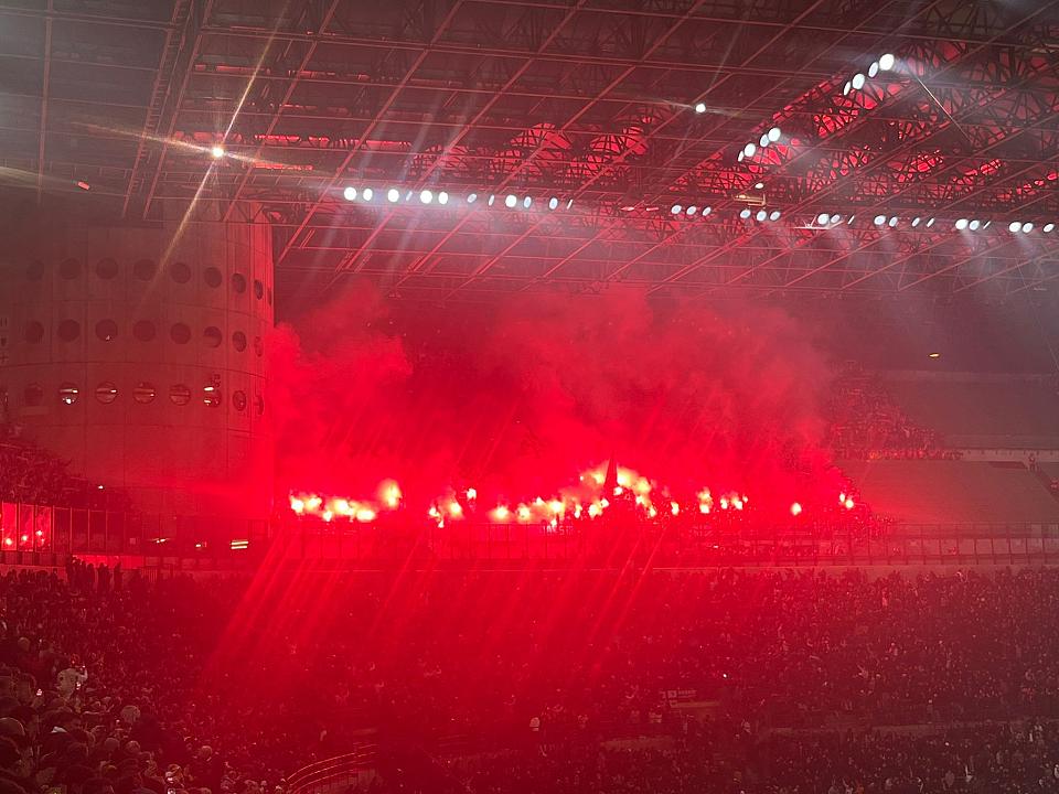 Milan AC - Stade rennais : la ferveur des supporters rennais à San Siro ! 